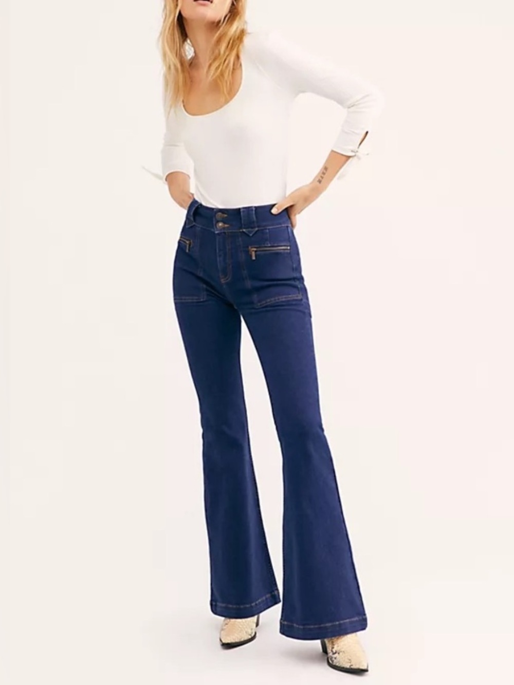 We The Free People Layla High Rise Flare Retro 70s Look Jeans SZ 25 2